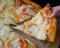 A pizza congelada nunca mais será a mesma: 4 chefs revelam truques para deixá-la muito mais saborosa