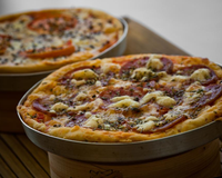 Lanche rápido com essa massa de pizza fácil e deliciosa que todo mundo vai querer