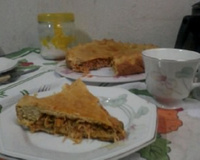 Empadão de frango e requeijão