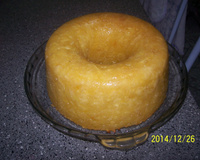 Bolo de macaxeira ou aipim com calda