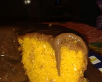 Bolo de cenoura cremoso