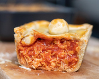 Massa de empadão com APENAS 2 ingredientes é cheia de sabor e derrete na boca