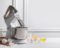 Chegou a hora de trocar a sua batedeira! Esse modelo da Mondial está saindo por menos de R$90