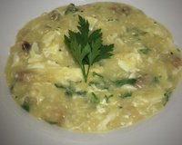 Sopa de alho (mingau de alho)