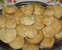 Fatias húngaras de padaria na sua casa: aprenda a fazer o pãozinho doce recheado para comer quando quiser