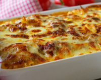 Todo domingo meu marido me pede para fazer esse macarrão de forno para a janta, só falta ele lamber a travessa!