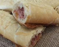 Pão de calabresa moída