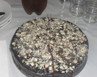 Bolo de chocolate simples e fofo