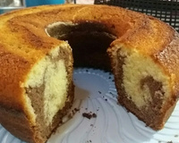 Bolo mesclado simples e rápido da Lary