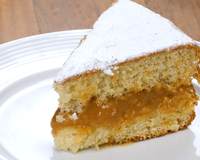 Sonho de padaria na travessa