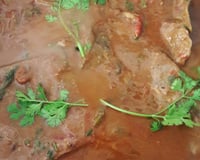 Bife de fígado fresco ao molho