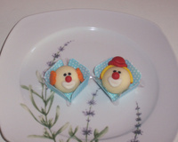 Docinhos modelados com leite ninho e leite condensado