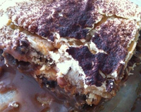 Pavê de chocolate com ameixas