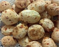 Pão de queijo mineiro