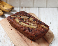 Eu fiz um bolo de banana fit simples em casa e virou meu lanche favorito, faço toda semana