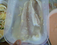 Peixe ao molho de tomate e leite de coco