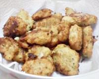 Bolinho de arroz com mussarela