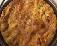 Torta de brócolis com bacon