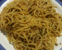 Macarrão com carne moída