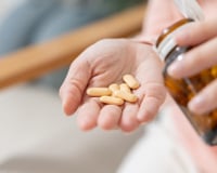 “Café dos campeões”: especialistas alertam para os riscos de misturar bebida energética com medicamentos controlados