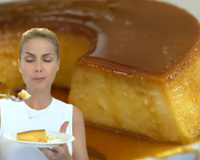 Pudim de pão amanhecido da Ana Hickmann é aquela receita simples que você vai querer comer todo dia