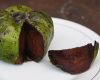 Fruta com gosto de mousse de chocolate é rica em antioxidantes e fácil de cultivar em casa