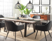 Visual moderno pagando menos: conjunto mesa industrial com quatro cadeiras