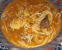 Sopa de feijão com macarrão