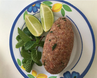 Quibe cru com toque brasileiro 