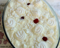 Creme de morango com suspiro