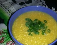 Caldo de frango com mandioca