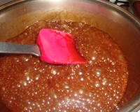 Calda quente de chocolate