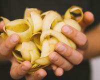 O truque com cascas de batata que deixa seu fogão brilhando sem esforço (nunca mais usei produtos químicos!)