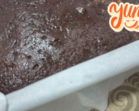 “Só tinha isso em casa, improvisei um bolo de chocolate e deu muito certo”: essa é receita perfeita para quem quer um doce em minutos