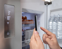 Essa geladeira da Samsung é tão inteligente que até  avisa quando algo está acabando — e está com 35% OFF