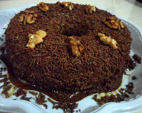 Pudim de chocolate e nozes