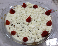 Pavê de chocolate com morangos