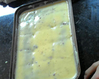 Bolo de Oreo com cobertura de leite em pó