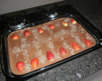 Pavê de morango com creme de chocolate