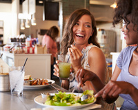 Esse detalhe na forma de comer ajuda a emagrecer, é gratuito e só depende de você!