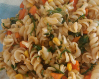 Macarrão com escarola para João Victor