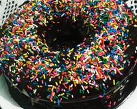 Calda de chocolate fácil para bolo