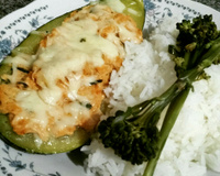 Abobrinha recheada com frango (Zapalito)