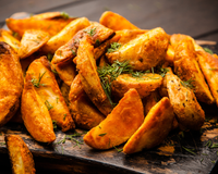 Os cozinheiros concordam: "Para obter batatas assadas douradas, não adicione mais óleo, mas sim 2 colheres de sopa de amido de milho."