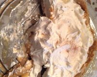 Torta de banana e doce de leite