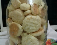 Sequilhos de leite condensado