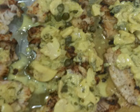 Filé de Saint Peter ao molho de alcaparras