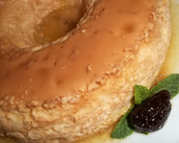 Pudim de leite com coco