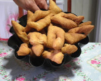 Grostoli salgado da Andressa