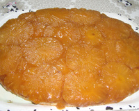 Bolo caramelado de abacaxi